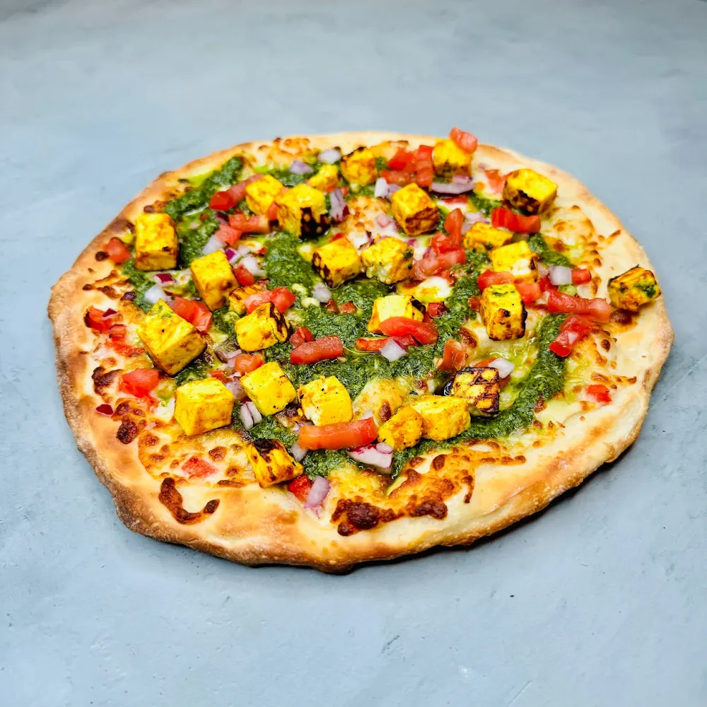 Paneer Pesto Pizza